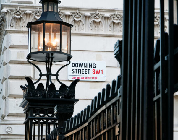 Downing,Street’s,Sign,In,Westminster.,Downing,St.,Has,Housed,Government